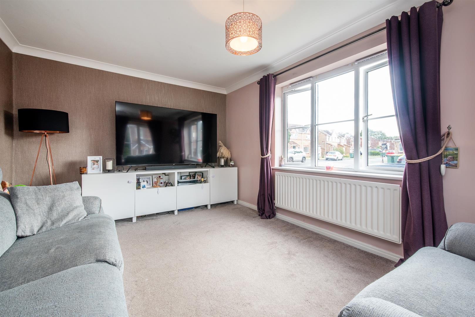 3 bed property in Dunnock Lane, Preston
